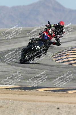 media/Oct-02-2025-Racers Edge (Thu) [[2c91cb6ab3]]/2-A Group/Session 5-Turn 12 (130pm)/